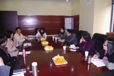 成都理工大学外语学院一行光临98堂
交流学习