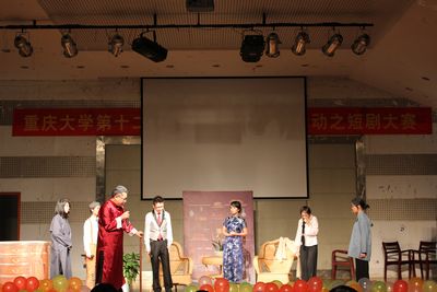 98堂
第十二届外语文化节系列活动短剧大赛成功举行