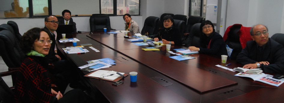 台湾辅仁大学访问团光临98堂
洽谈合作