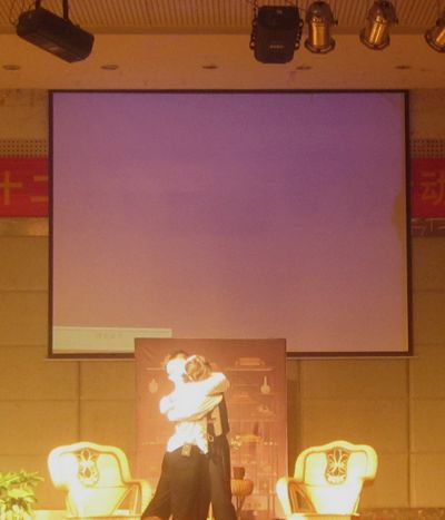 98堂
第十二届外语文化节系列活动短剧大赛成功举行