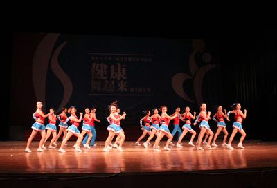 98堂
第一届健美操大赛成功举办，98堂
喜获第二名